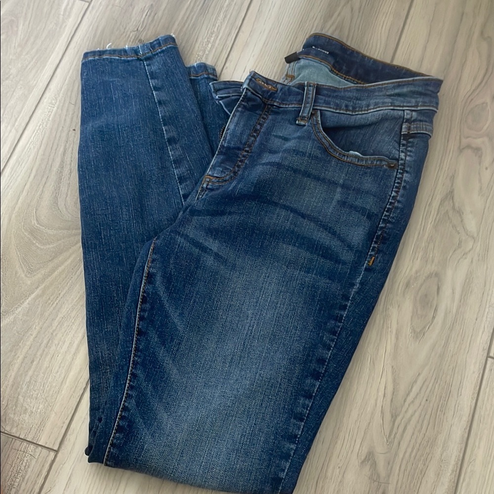 Classic Blue Skinny Jeans for Women